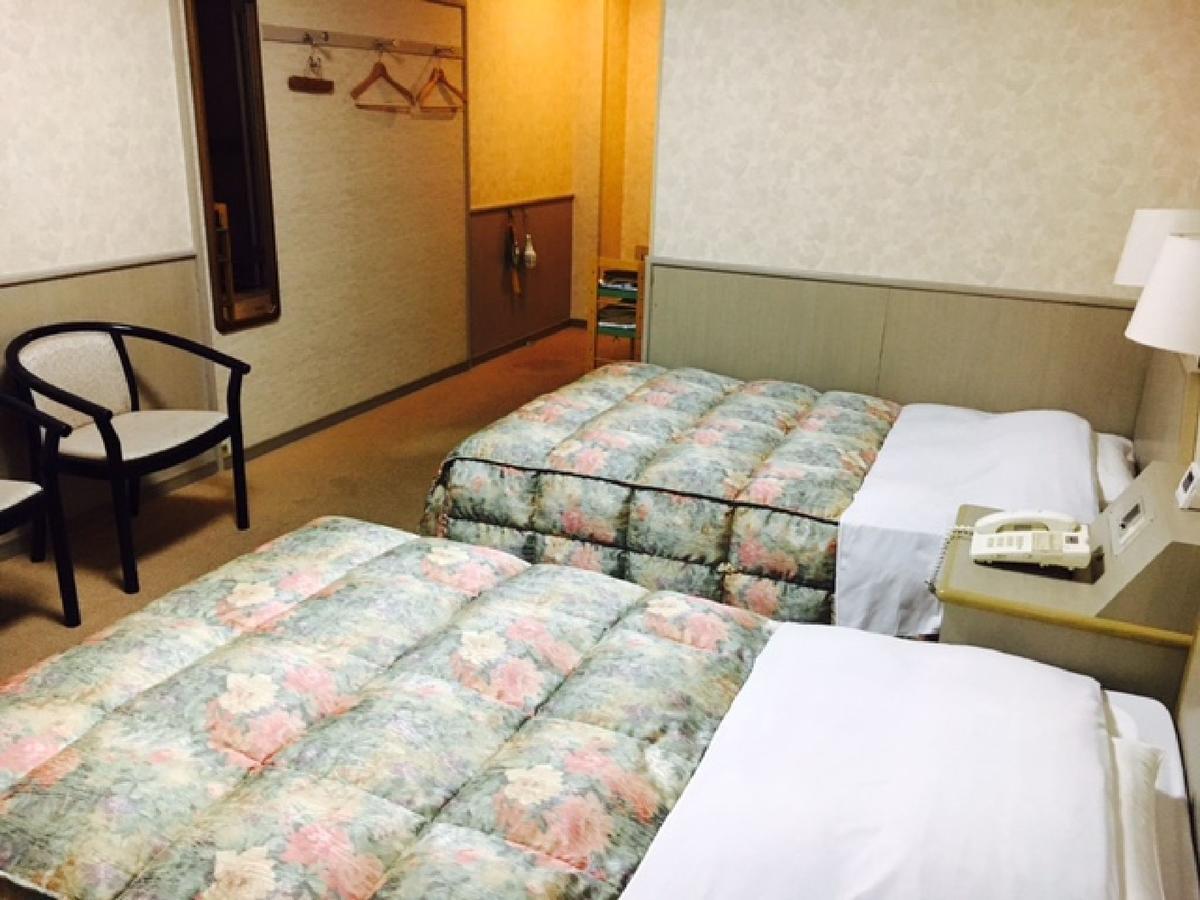 Hotel Nobeoka Hills Экстерьер фото