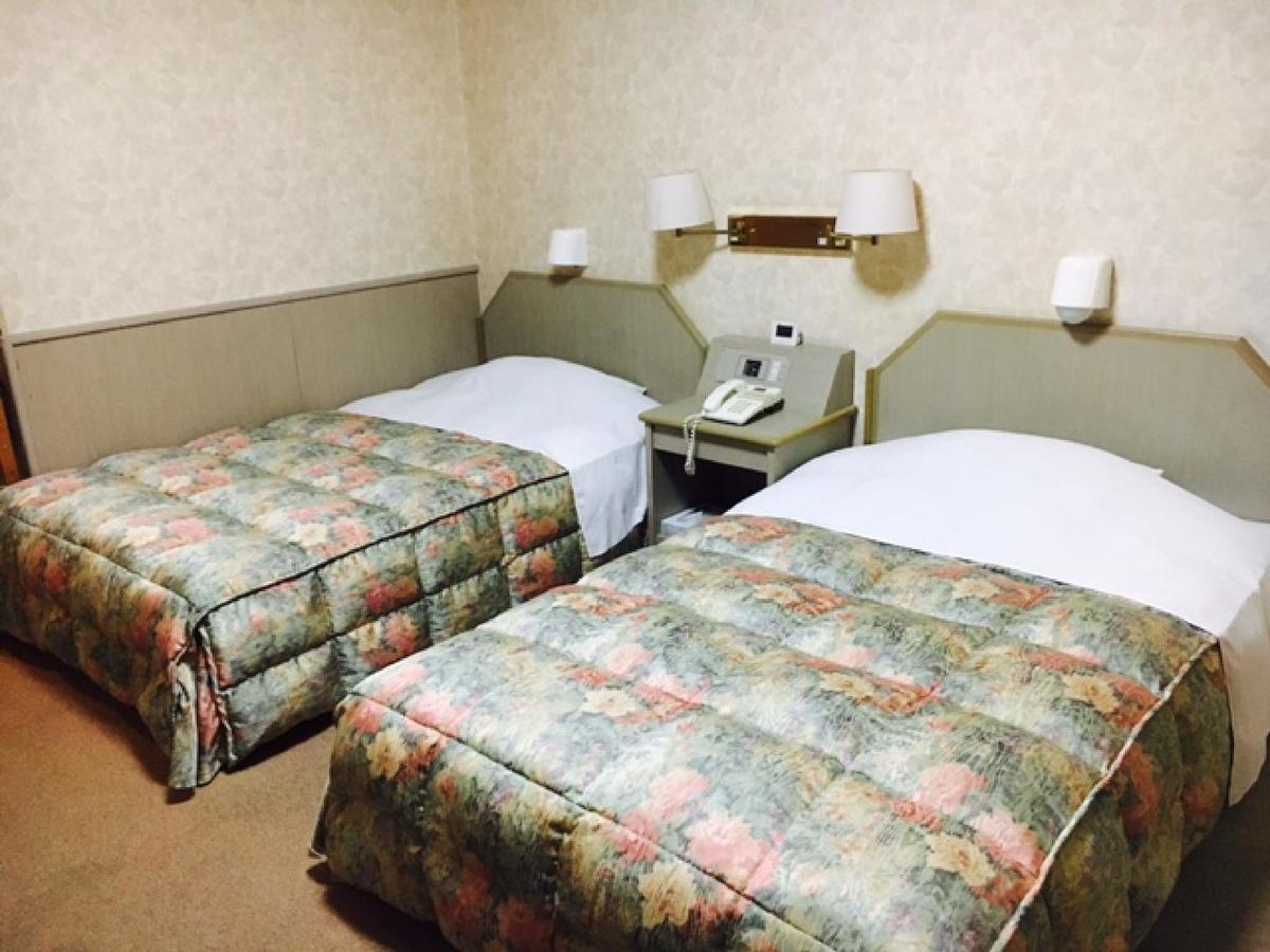Hotel Nobeoka Hills Экстерьер фото