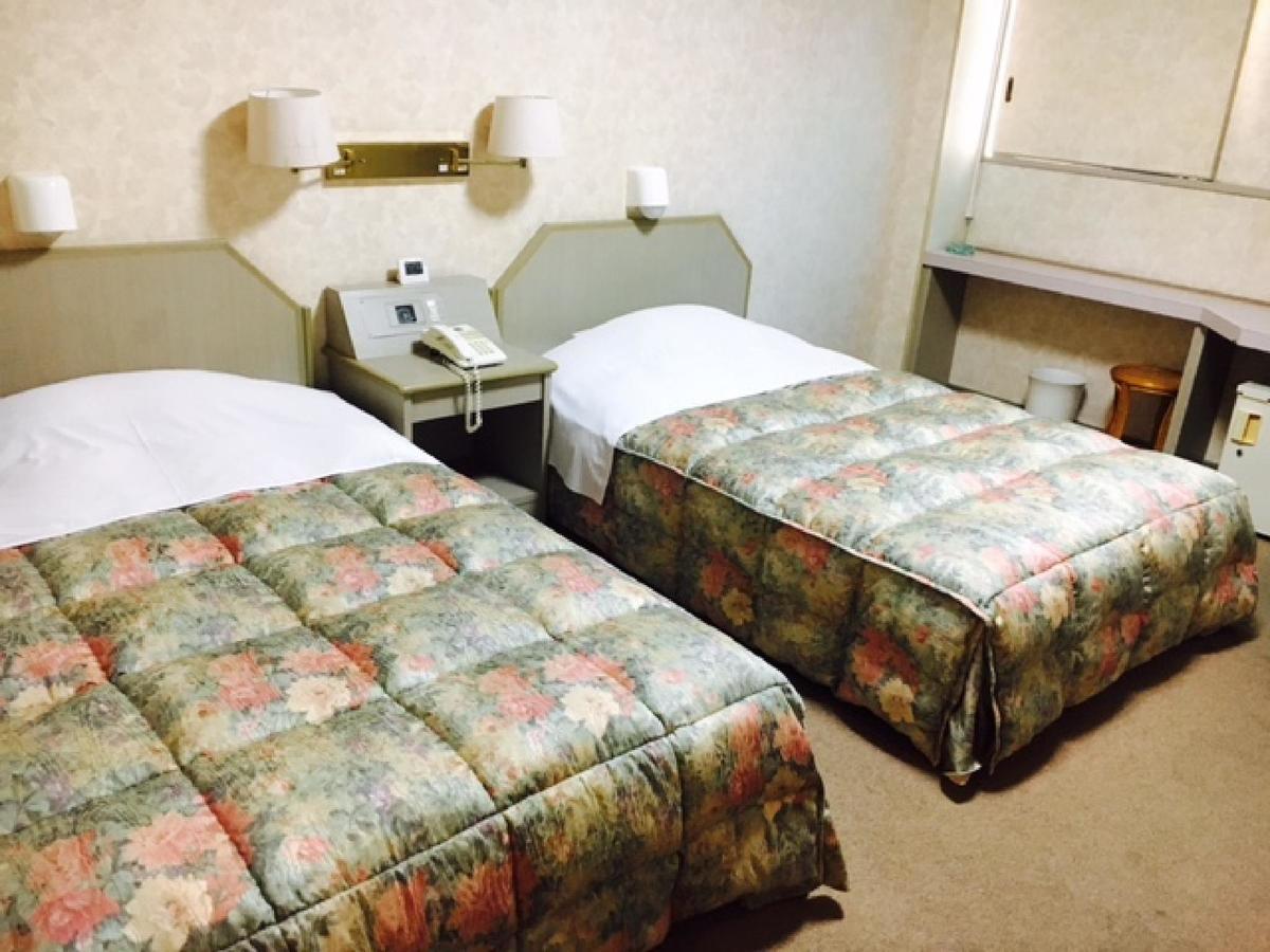 Hotel Nobeoka Hills Экстерьер фото